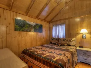 Riverbend Lodging