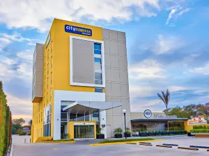 瓜達拉哈拉機場城市快捷酒店