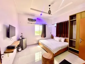 Bintoo Hotel Limited