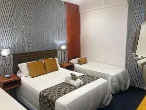 Hotel Ronald