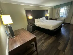 Travelodge by Wyndham Tuscaloosa