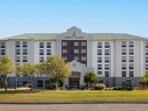 Hyatt Place Detroit Utica
