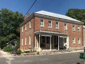 Corner George Inn Bed & Breakfast