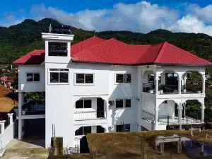 After 5 Apartment 1- 3 Spacious en-Suite Bedrooms