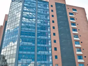 Hotel Embassy Suites by Hilton Valencia