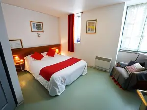 Logis Hôtel le Relais des Remparts