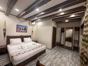 Ayub Boutique Hotel