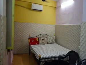 S M Residency