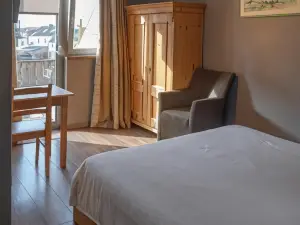 Hotel Piano 2 - Mont-St-Guibert - Louvain-la-Neuve
