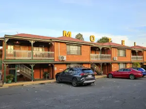 Poet's Recall Motel