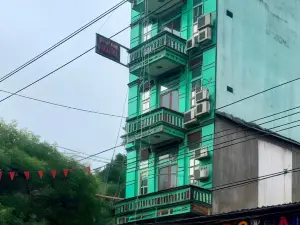 Cương Thảo Hotel