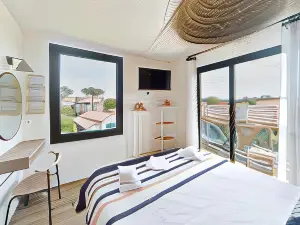 Single Fin Hotel & Lodge