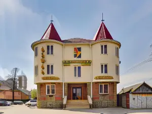 Мартон Баден