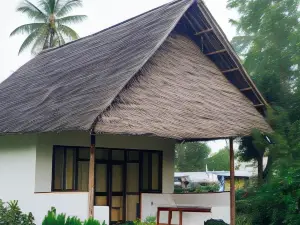 Maisara Mafia Beach Lodge