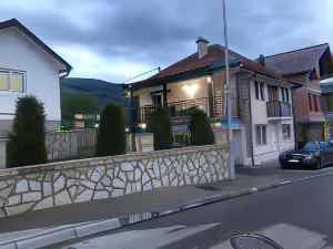 Ema Guest House