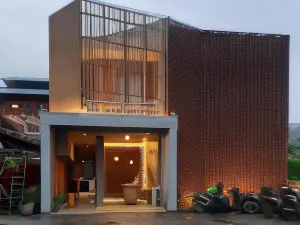Bata Merah