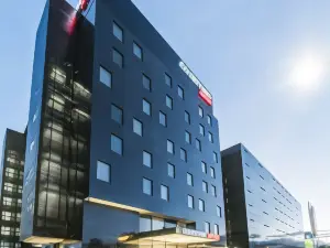 Courtyard by Marriott Bogota Airport