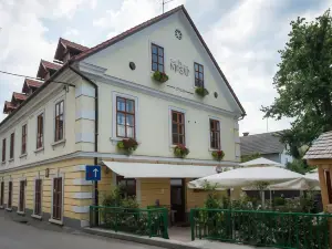 Hotel Pri Mostu