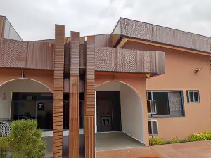 Jlk Guest House & Events Centre