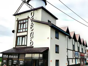 Melnitsa Hotel
