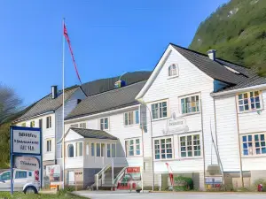 Jaunsen Gjestgjevarstad