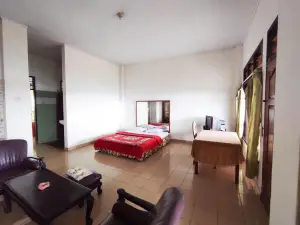 Hotel Makatembo Tomohon Mitra RedDoorz