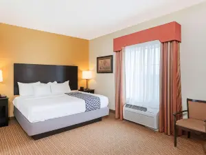 La Quinta Inn & Suites by Wyndham Stillwater-University Area
