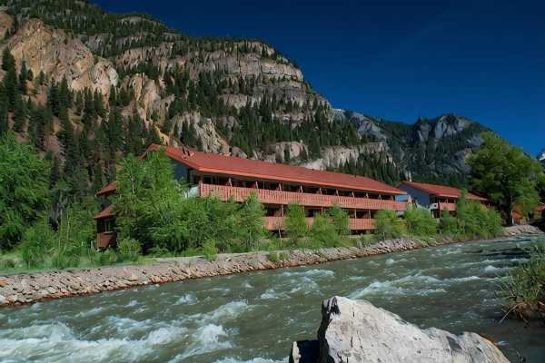 Hot Springs Inn Promo Code