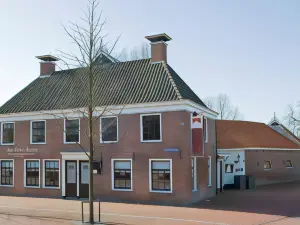 Teades Plak Bij de Herberg Van Smallingerland