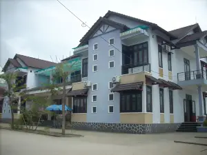 Nhà khách Đại học Quảng Nam