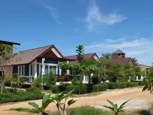 Nitiporn Resort Kohphayam & Seaagain Bar and Restaurants