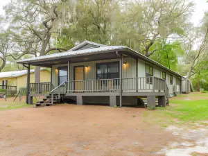 Lakefront Keystone Heights Cottage w/ Private Dock
