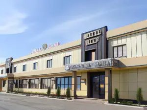 Reef Hotel