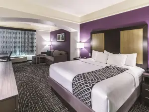 La Quinta Inn & Suites by Wyndham Mission at West McAllen