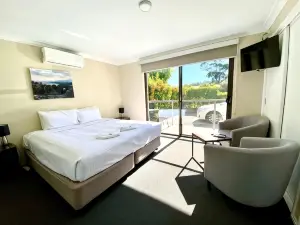 Huskisson Beach Escape