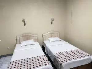 Hotel Puri Laras