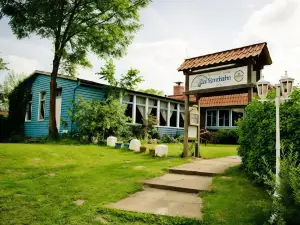 Zur Rennbahn