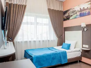 Chisto Hotel