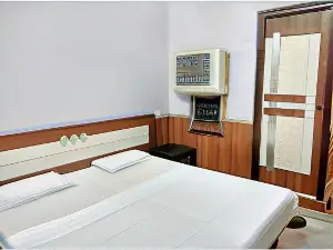 Hotel Basera Guest House, Saharanpur