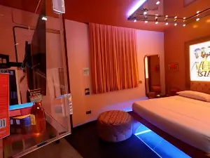 C Rooms - Love Motel Monza