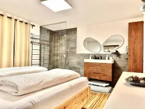 Sweet Home Apartments