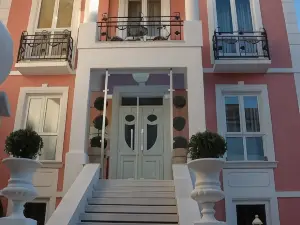 Andromeda Boutique Hotel