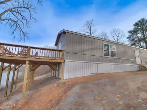 Grand Lake Views: Pet-Friendly Jay Getaway!