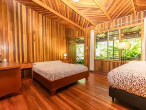Jaguarundi Jungle Lodge - Monteverde