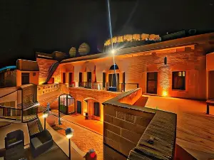 Fairouz Konak Otel