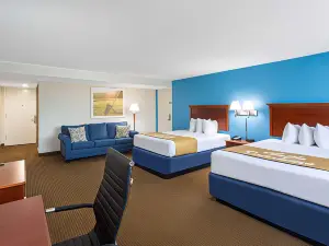 Days Inn & Suites by Wyndham Tallahassee Conf Center I-10