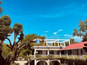 Sunbloom Beachfront Hotel and Restaurant Zambales