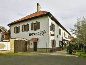 Hotel Kovarna