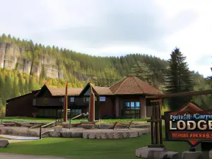 Spearfish Canyon Lodge