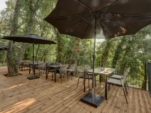 Umani Hotel - Free Beach - Free Parking